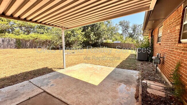 Building Photo - 4300 Bonaparte Blvd
