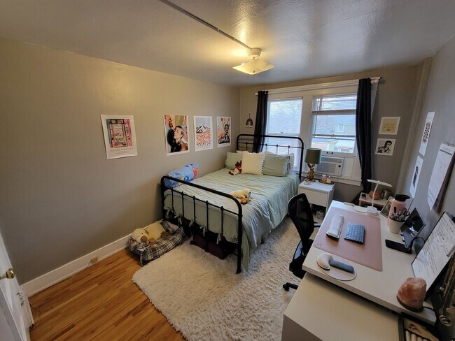 Building Photo - 1114 14th St