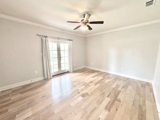 Building Photo - 7704 Ibiza Dr