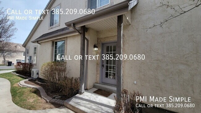 Building Photo - 3042 E Somerset Dr