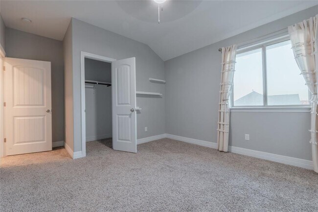 Building Photo - 1016 Teravista Crossing