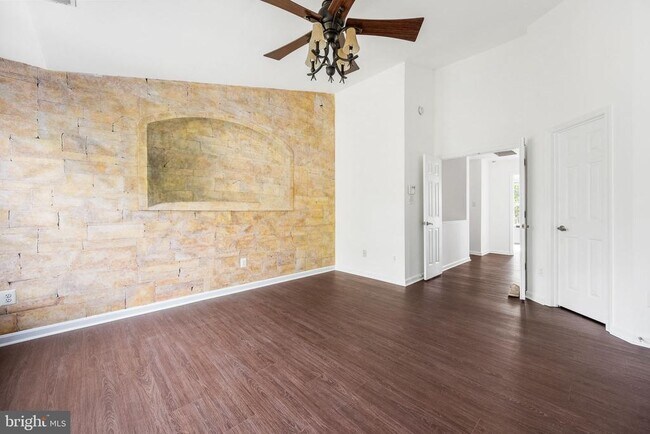 Building Photo - 21562 Iredell Terrace