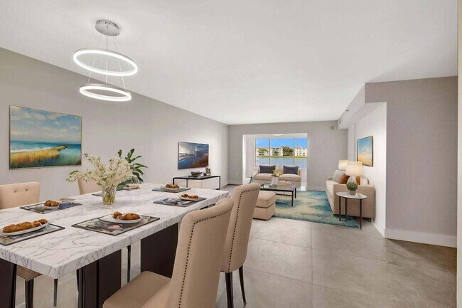 Building Photo - 14095 Royal Vista Dr