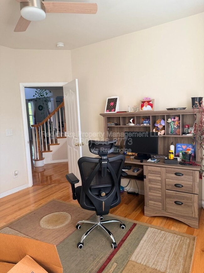 Building Photo - 7939 Heatherstone Dr