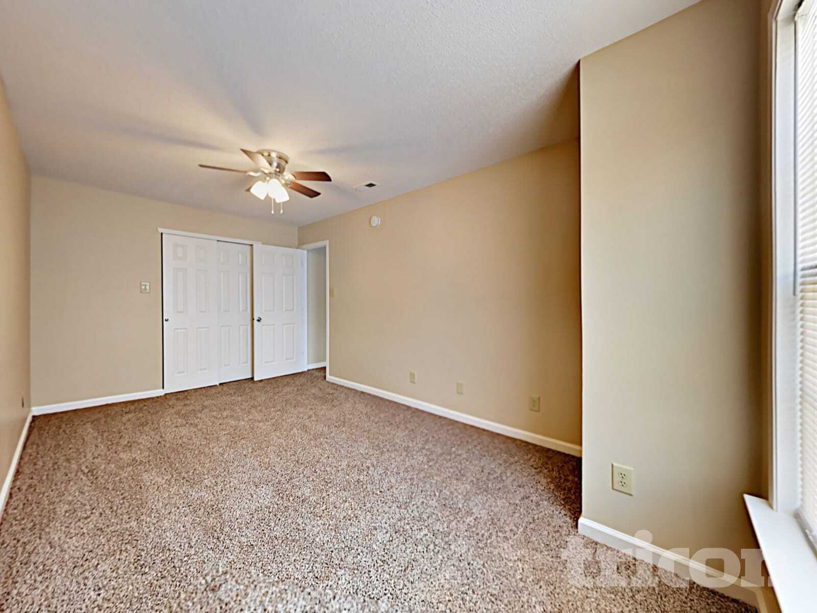 Building Photo - 10787 Emery Dr