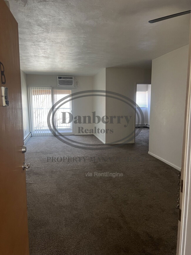 Building Photo - 3940 Jackman Rd