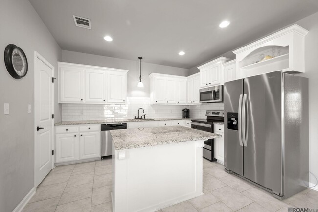 Building Photo - 7728 Amite Springs Dr