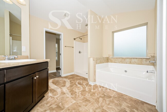 Building Photo - The Lifestyle You Deserve.