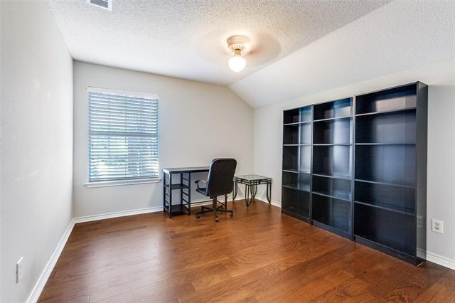 Building Photo - 7406 Southwick Dr