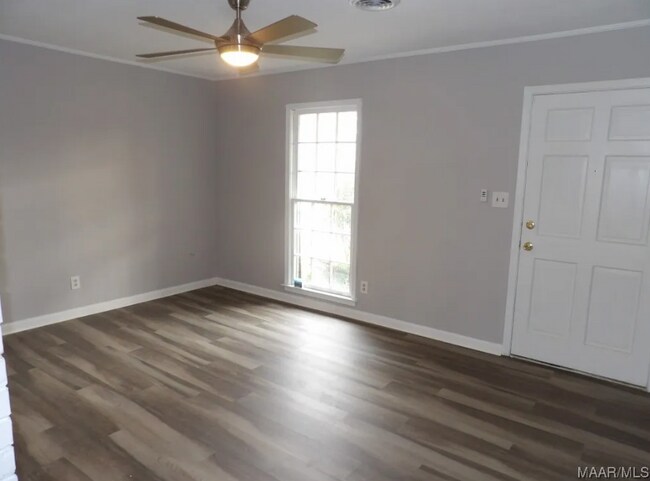 Building Photo - 441 Mulligan Dr