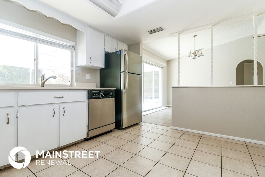 Building Photo - 3302 Coronet Ct