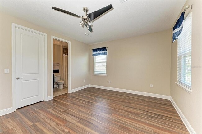 Building Photo - 4789 Vasca Dr