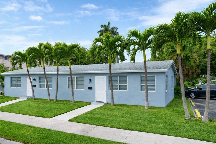 Building Photo - 916 NE 2nd St