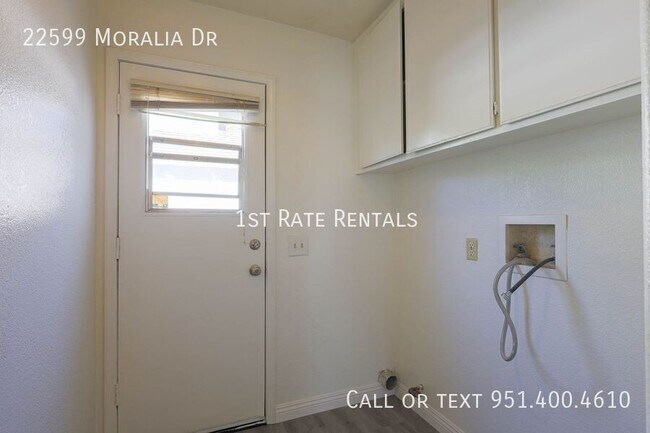 Building Photo - 22599 Moralia Dr