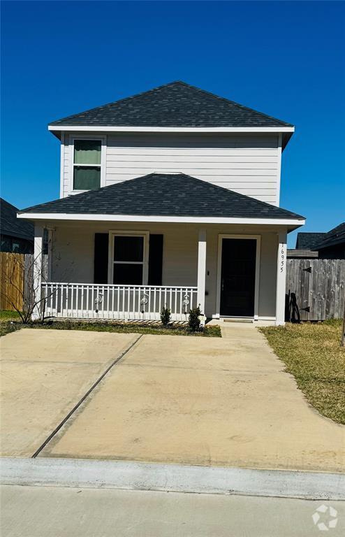 Building Photo - 16955 Marie Vlg Dr