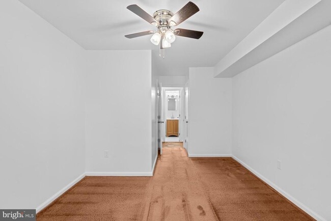 Building Photo - 7171 Donnell Pl