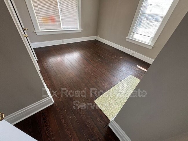 Building Photo - 333 Arlington Ave