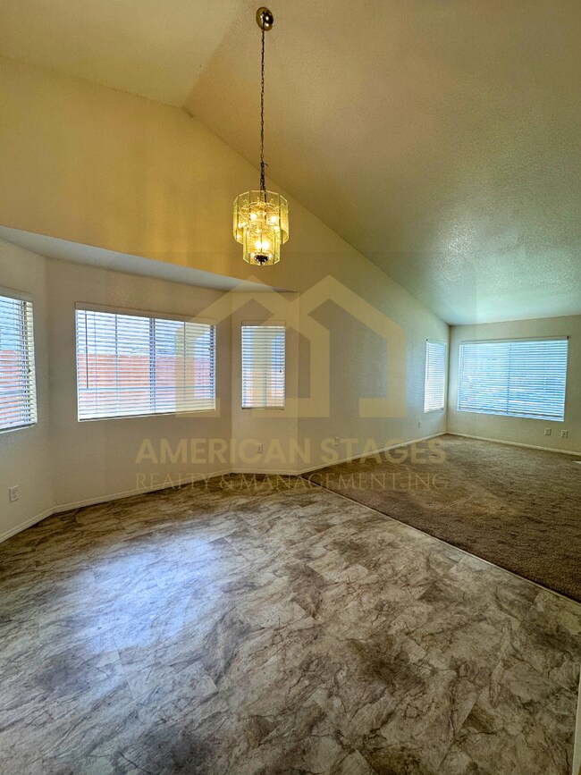 Building Photo - 1417 Glen Ellen Ln
