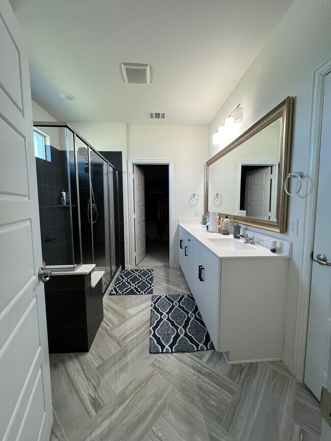 Building Photo - 1628 Spanish Bay Ct