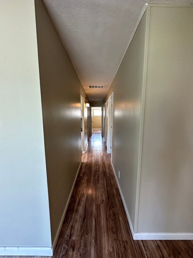 Building Photo - Cutest 3-Bedroom House with Covered Back Patio + Bonus Storage/Office!