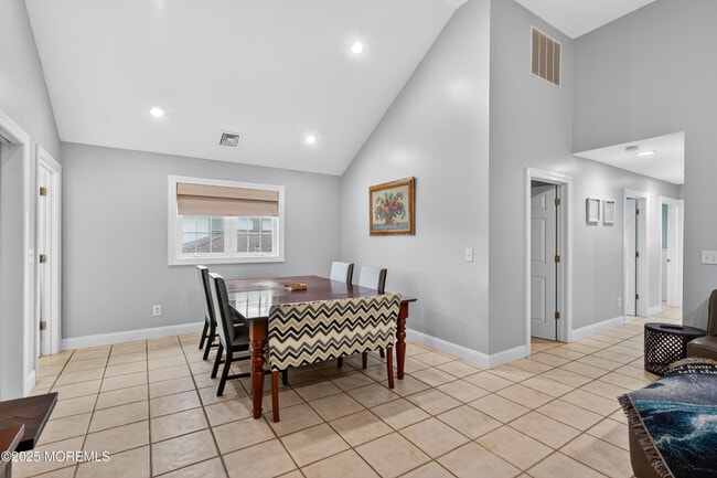 Building Photo - A19 Haddonfield Ave