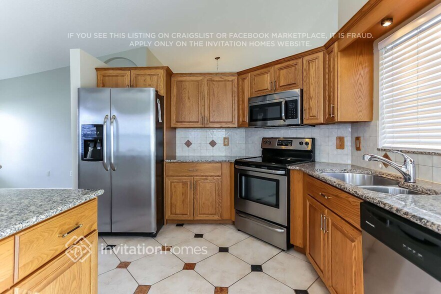 Building Photo - 575 NW 47th Terrace