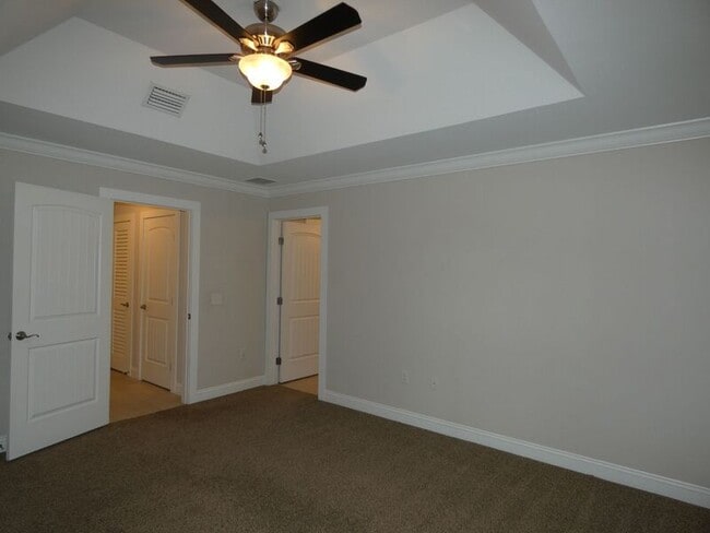 Building Photo - 2016 Salamanca St