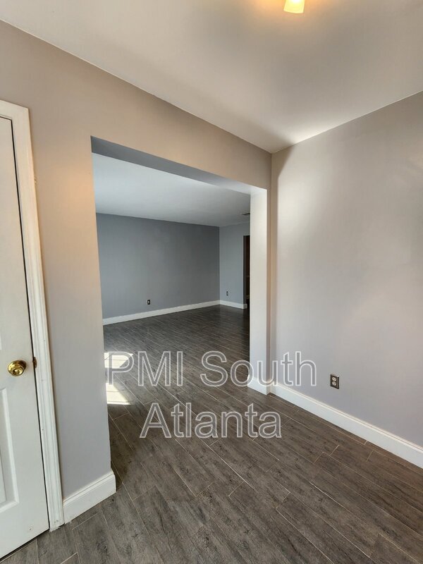 Building Photo - 2085 Winding Crossing Trail