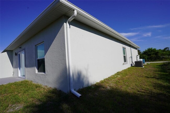 Building Photo - 12030 Tetzel Ave