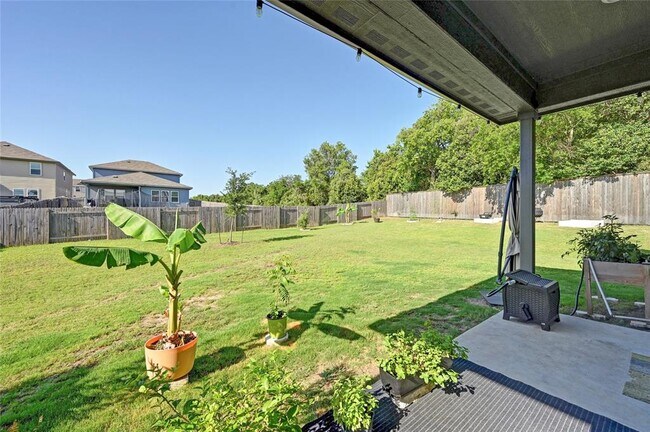 Building Photo - 11400 Copperstone Ave