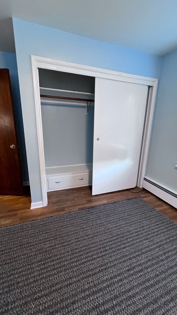 Building Photo - South Hill Charming corner lot 3 bed 2 bath in quiet neighborhood