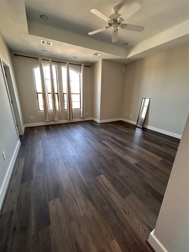 Building Photo - 211 Milby St