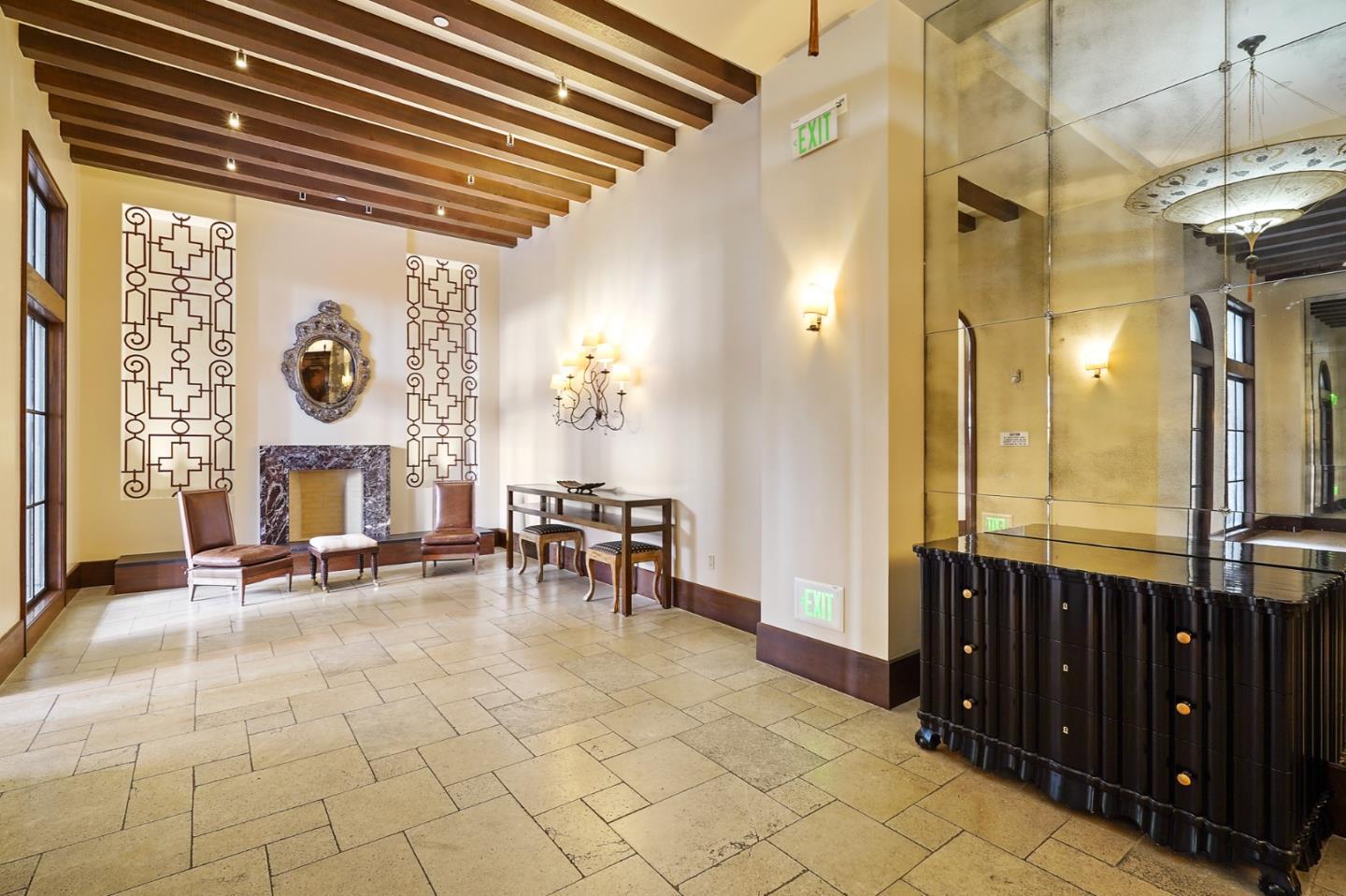 Building Photo - 356 Santana Row