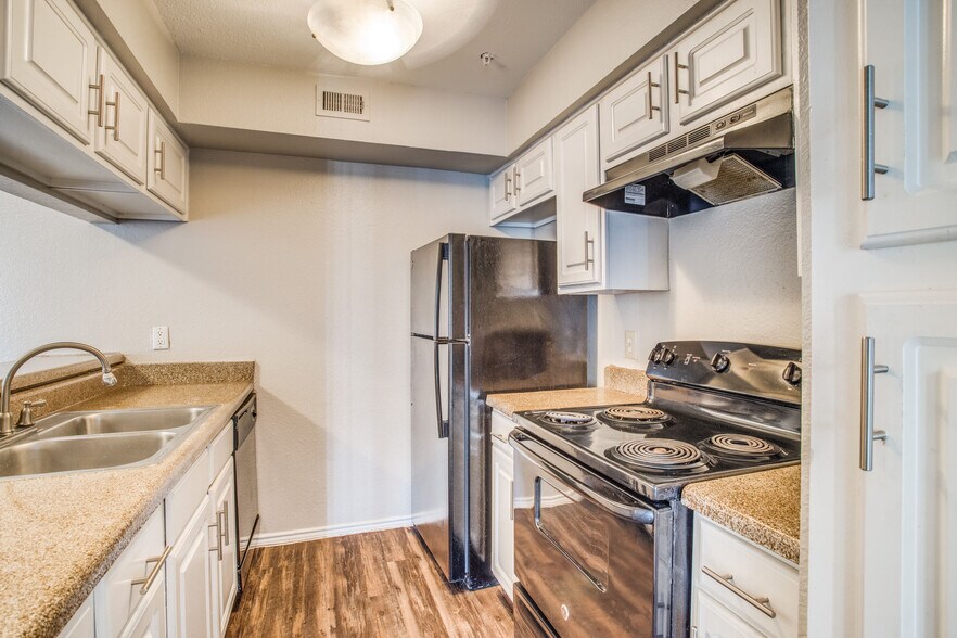 The Declan 1615 John West Rd Dallas TX 75228 Apartment Finder