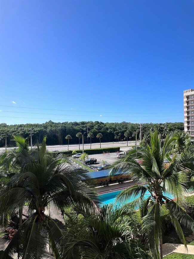 Building Photo - 2935 NE 163rd St