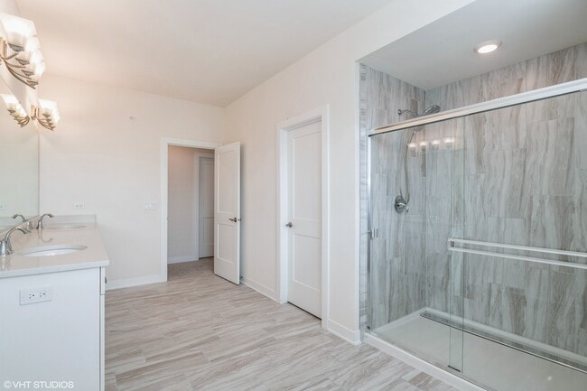 Building Photo - 53 Woodland Trail