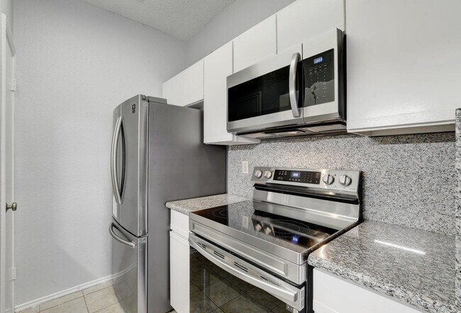 Building Photo - 2804 Rio Grande St