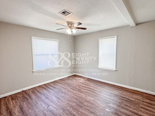 Building Photo - 2 Bed/1 Bath Single Family Home Available NOW in Del City!
