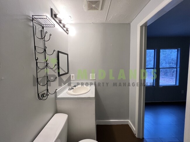 Building Photo - 240 Rister Rd