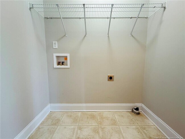 Building Photo - 5802 Kessinger Ct