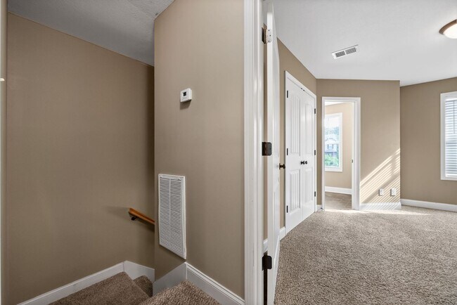 Building Photo - 1772 Spring Water Drive