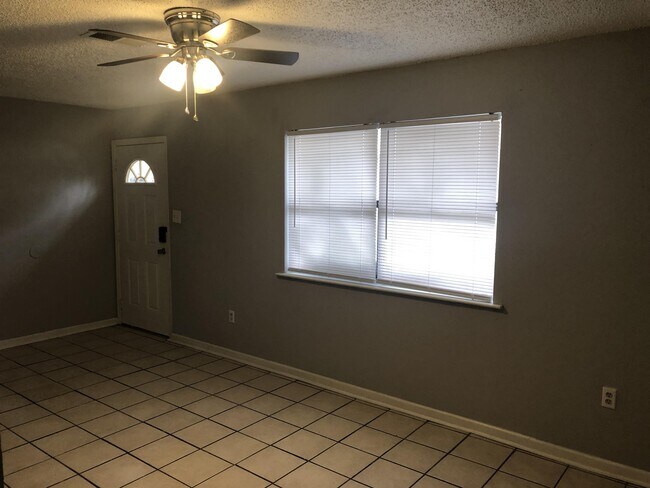 Building Photo - 3333 12th Ave