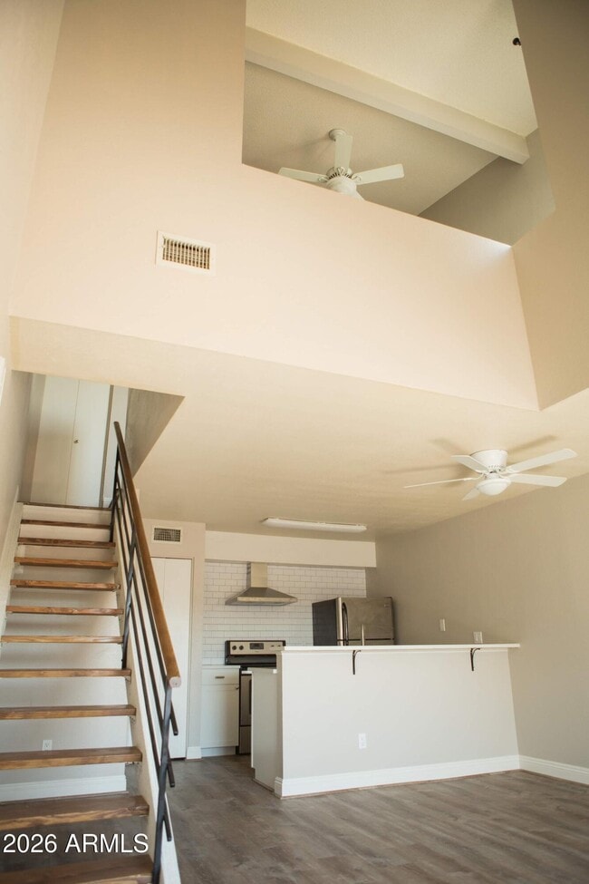 Building Photo - 2301 E University Dr