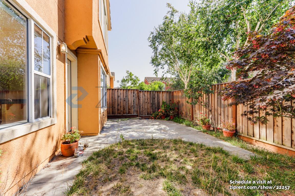 Building Photo - 398 Sutterwind Dr