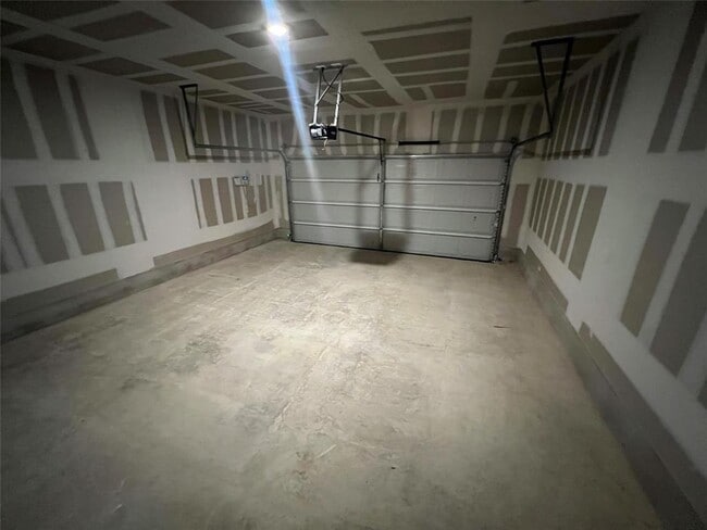 Building Photo - 173 Coleman Bnd