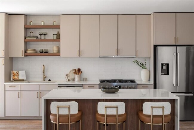 Building Photo - 1081 Juniper St NE