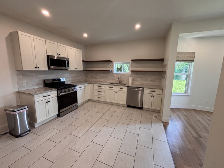 Building Photo - 3628 Idlewild Ave