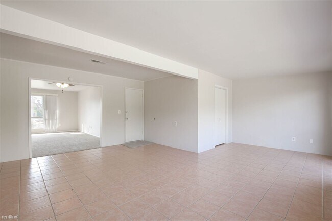 Building Photo - 2 br, 1 bath House - 26160 Falsterbor Drive