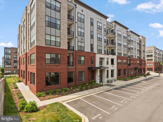 Building Photo - 106 St Ives Pl