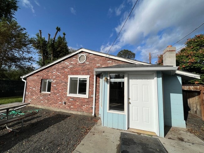 Building Photo - Non-Refundable & Security Deposit Total: $1800.00